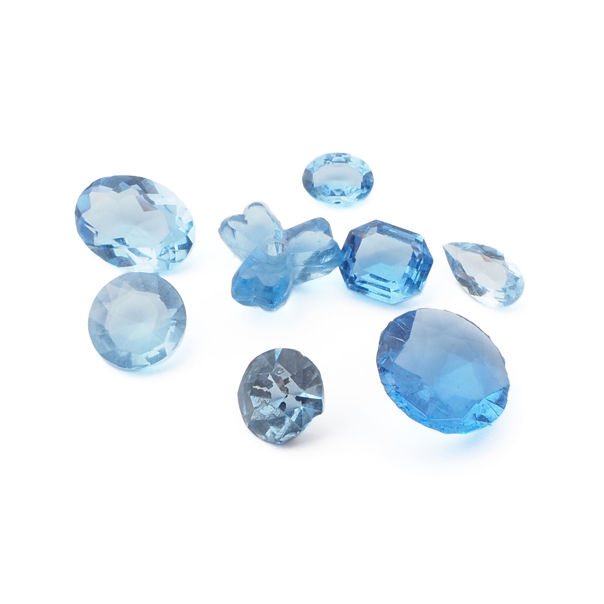 Lot (7) Czech vintage blue glass rhinestones flower bead
