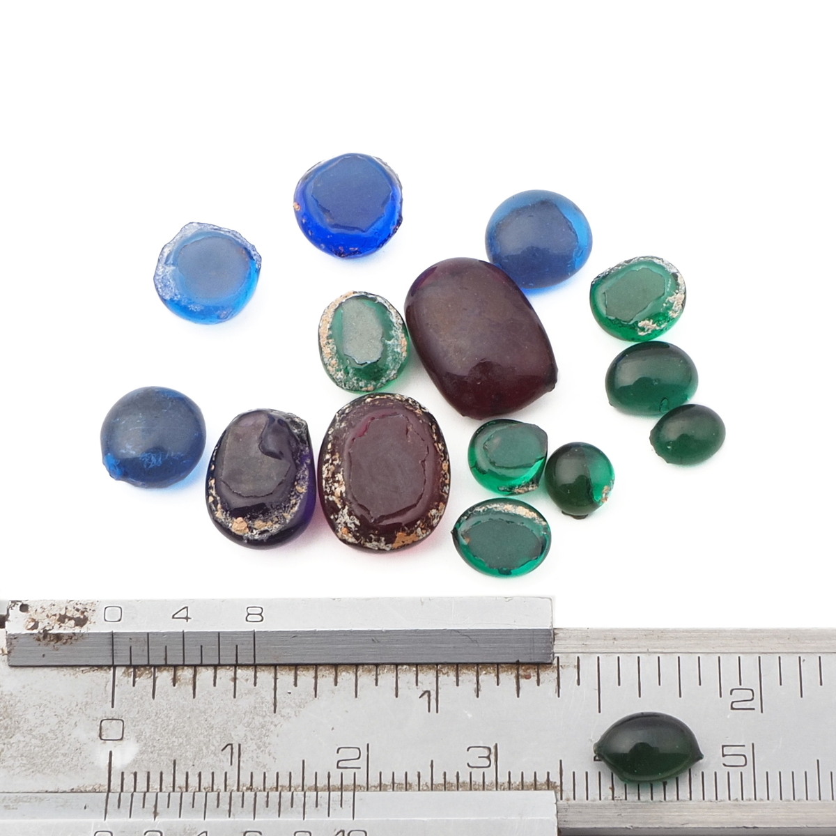 Lot (15) C19th Czech antique glass gem cabochon drops