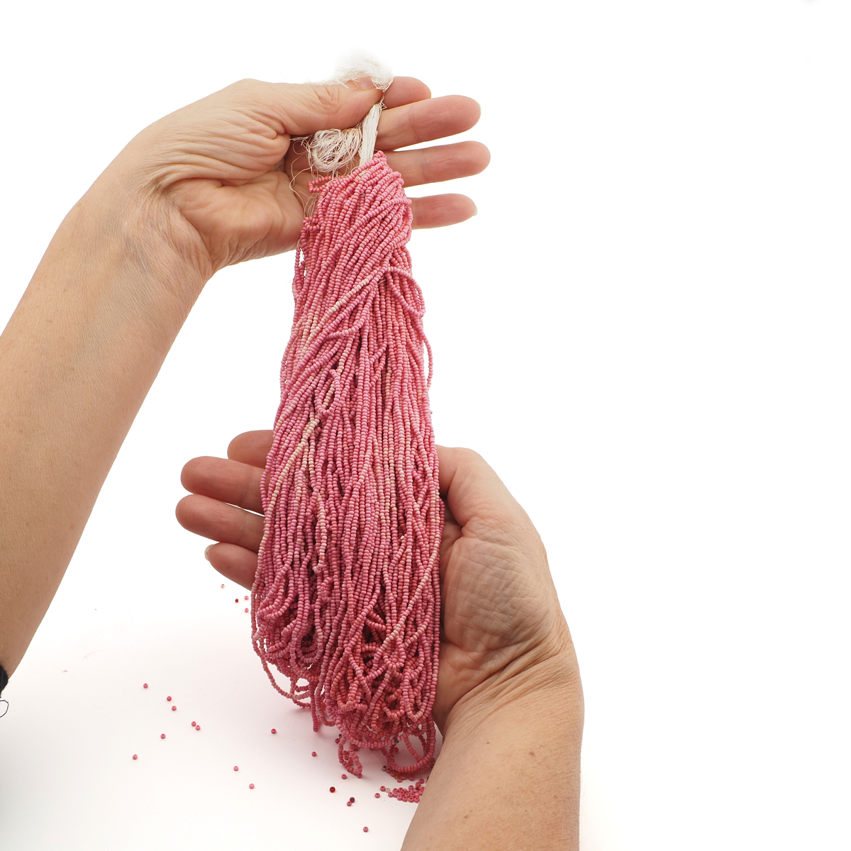Hank old Pink trade seed glass beads 12/0 , 345g Antique Czech