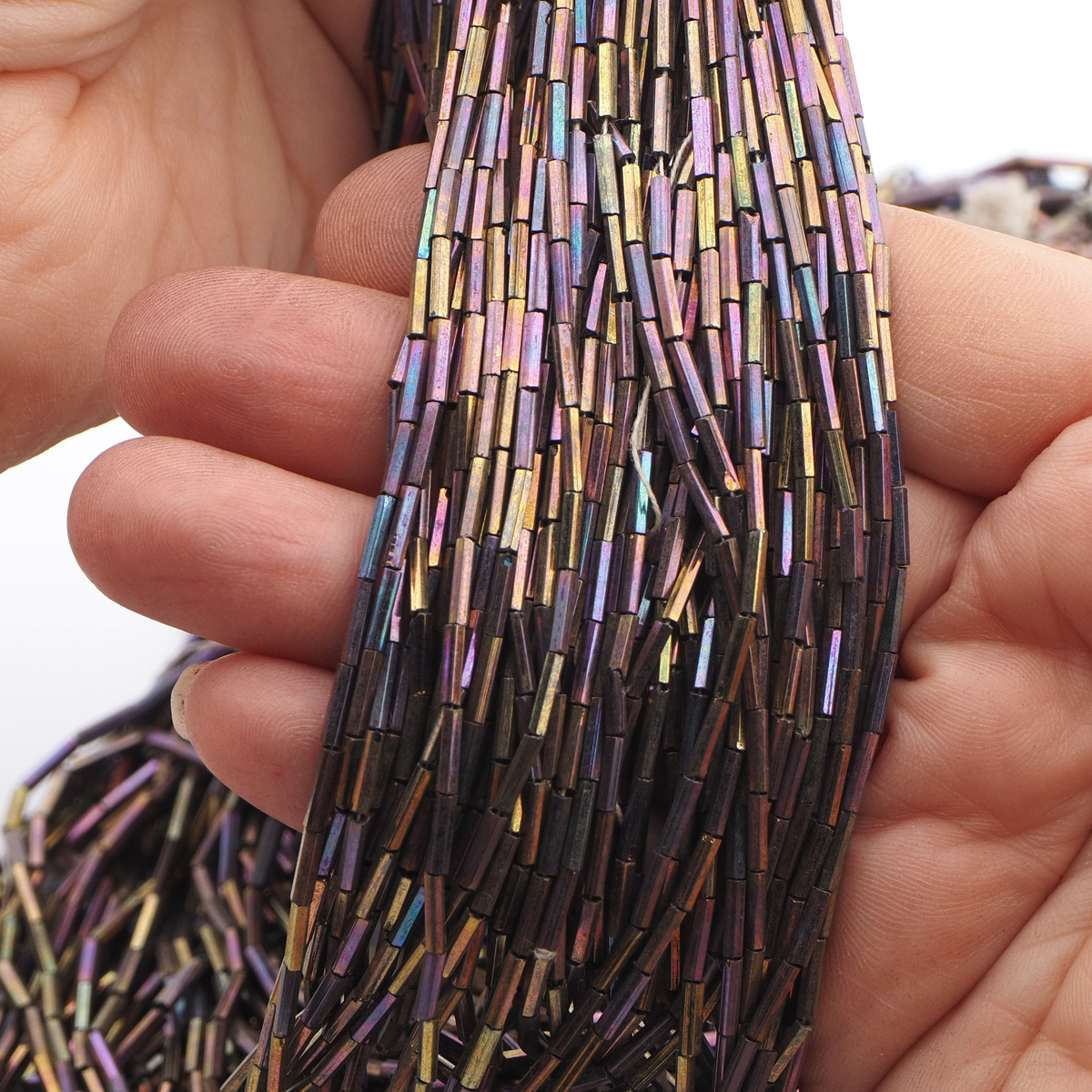 Hank peacock iridescent bugle hexagon seed glass beads 14/0 300g Vintage Czech