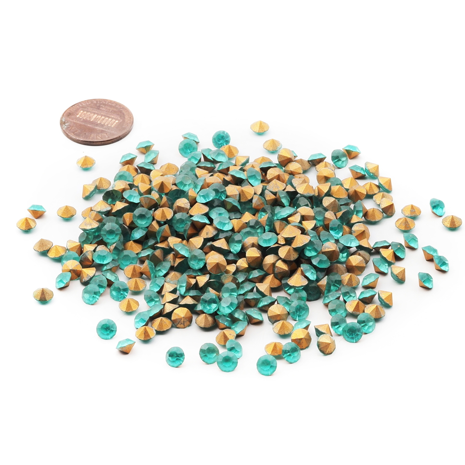 Lot (375) Czech vintage foiled round faceted pale green glass rhinestones 5mm