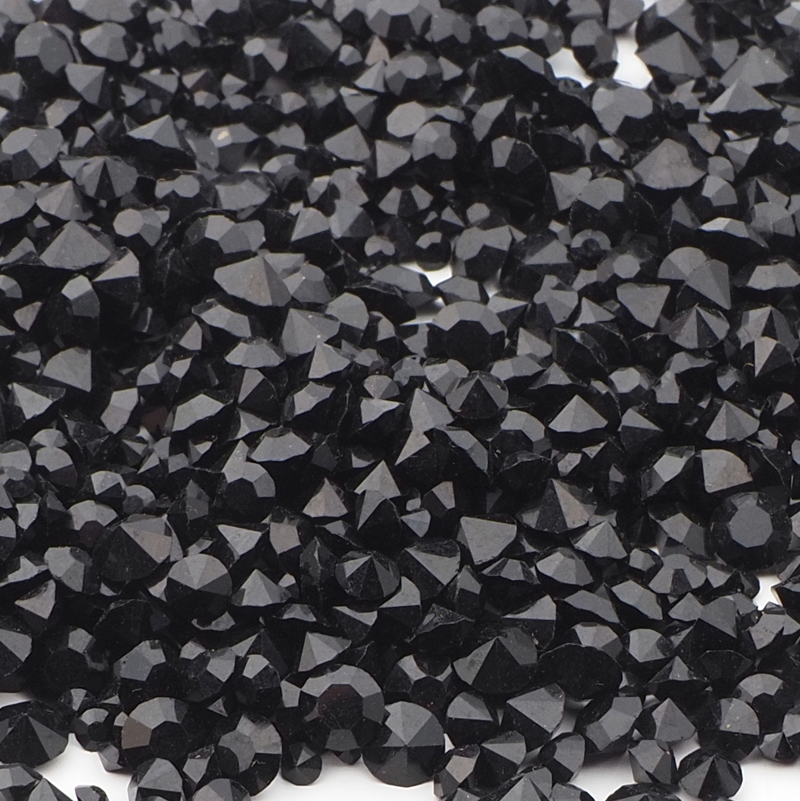 Lot (820) Czech vintage black round glass rhinestones 2-5mm