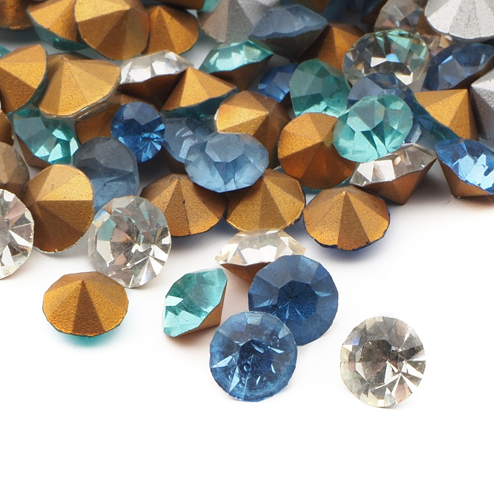 Lot (220) Czech vintage foiled blue frost clear glass rhinestones 6mm