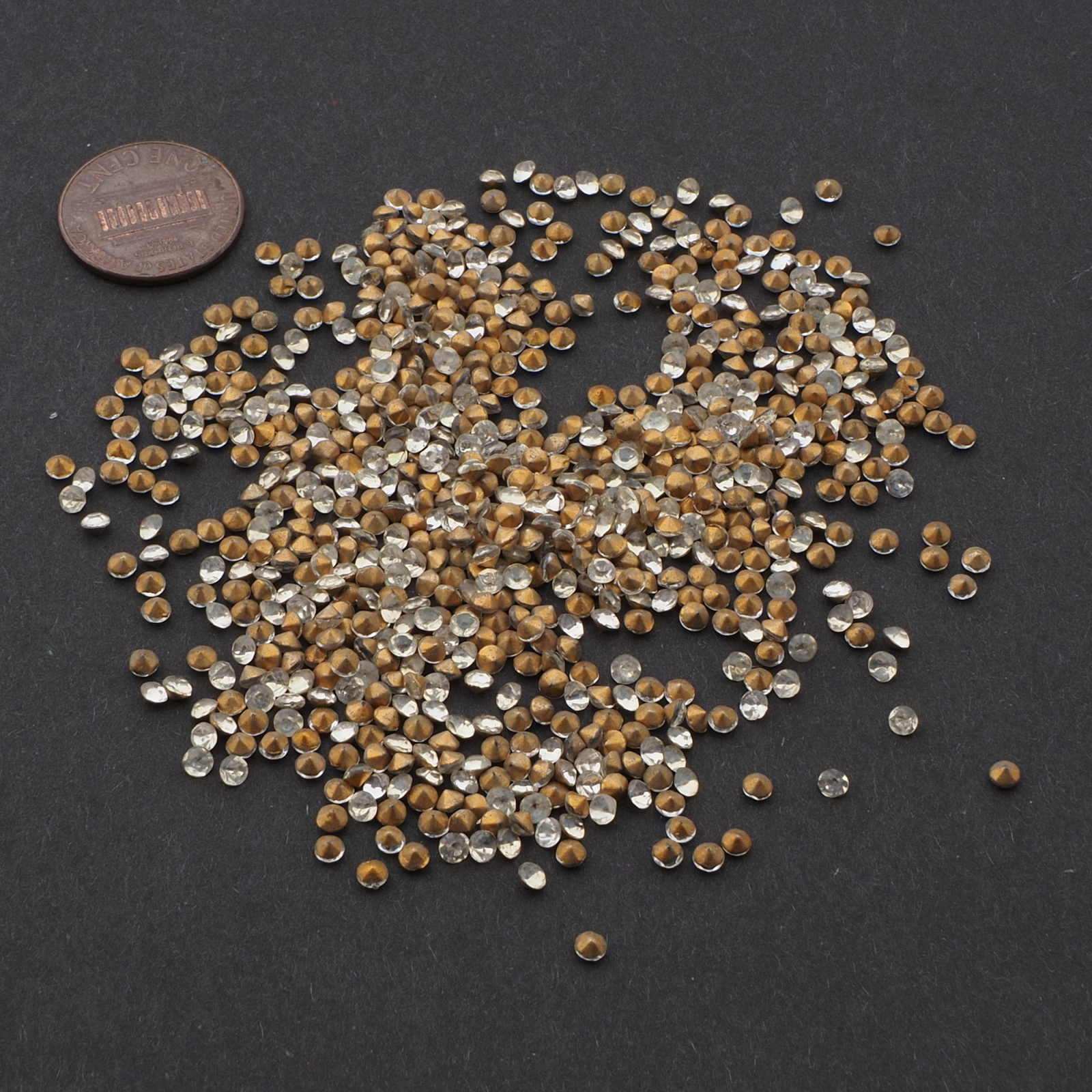 Lot (650) Czech vintage foiled crystal clear round glass rhinestones 3mm