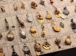 Art Deco design sample card (89) Czech vintage rhinestone glass bead coin earrings
