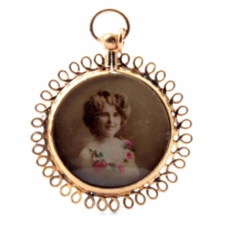 Antique vintage Czech double side rolled gold scroll litho portrait locket pendant 