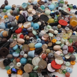 Lot Czech vintage glass beads cabochons