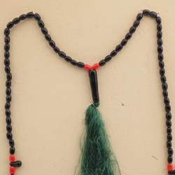 Vintage prayer bead strand 99 black red Czech glass beads green tassle