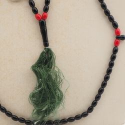 Vintage prayer bead strand 99 black red glass beads Muslim